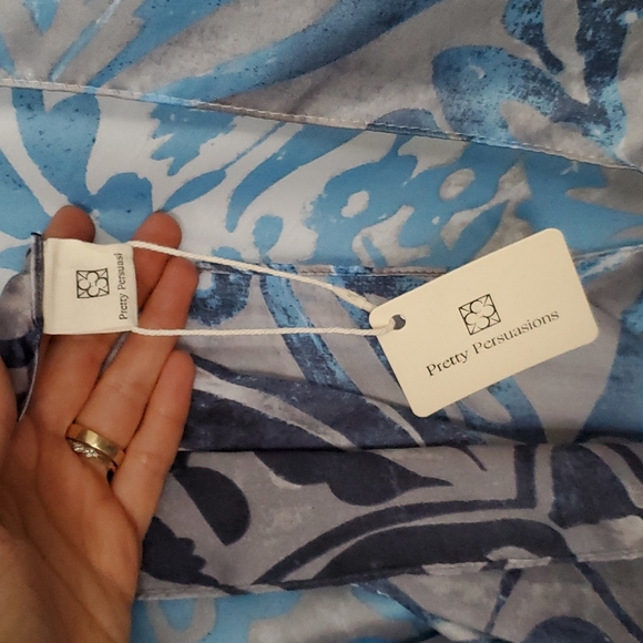 NWT Blue and Grey silk cover-up - Picture 4 of 5